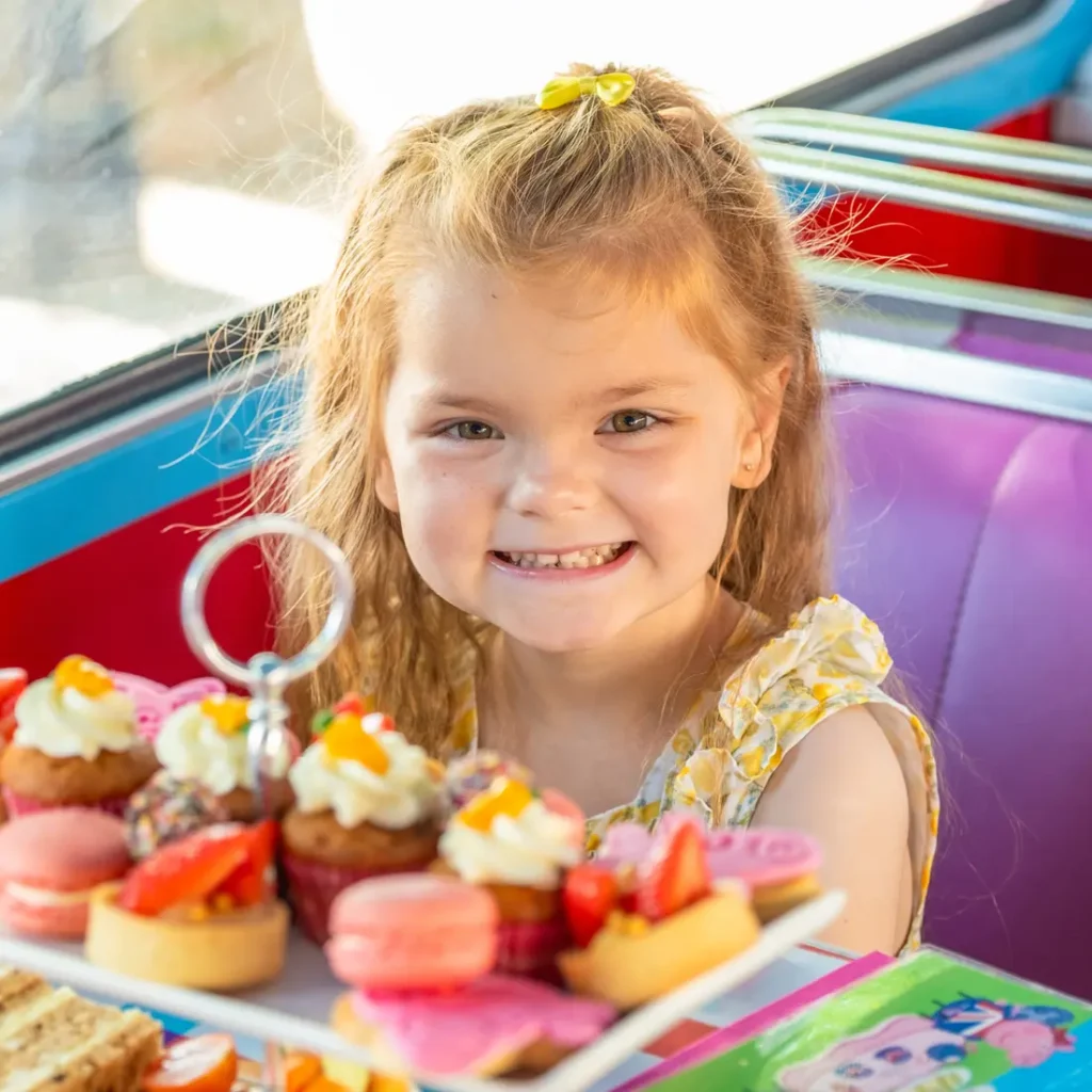 Peppa-Pig-Afternoon-Tea-London-Bus-Tour-2024-3