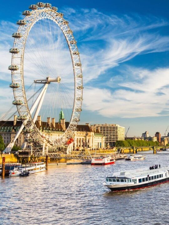 thames dinner cruise