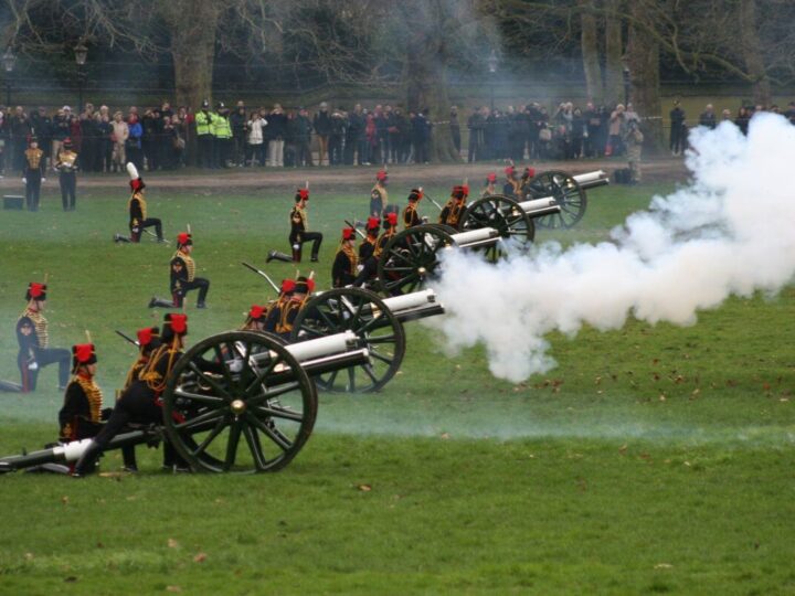 gun salute green park
