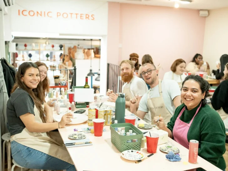 studio 136 group pottery painting session