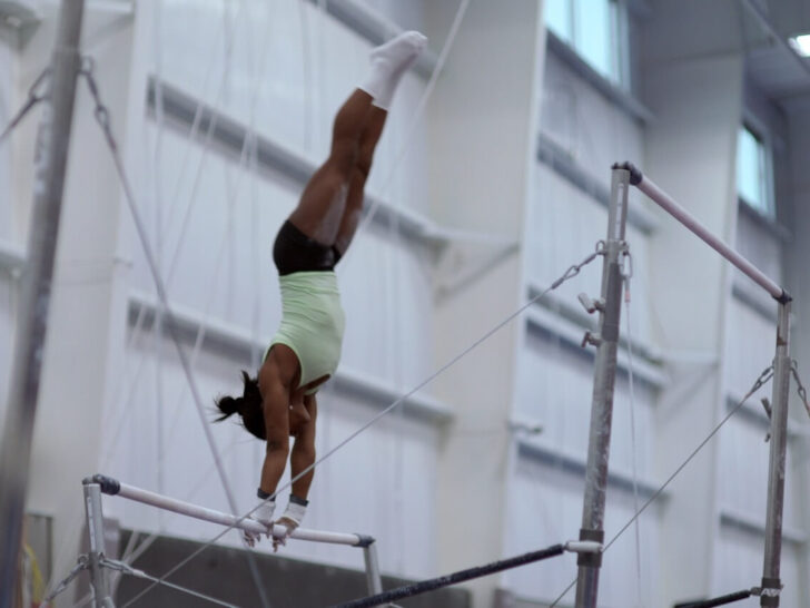 Simone_Biles_Rising