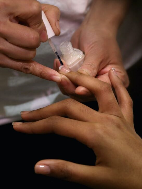 fix chipped nail